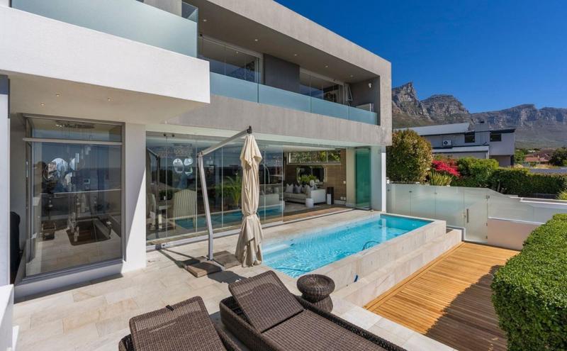 7 Bedroom Property for Sale in Camps Bay Western Cape